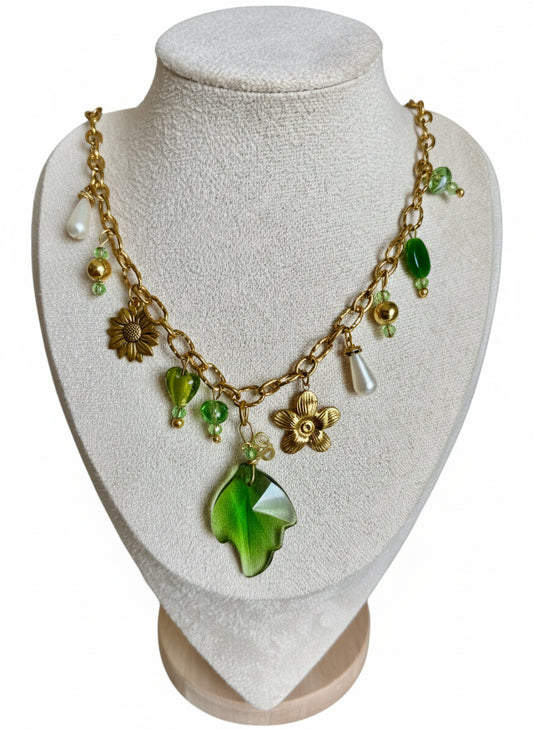 SAUTOIR EXTRAVAGANCE 💚 collier breloque en perles verte en verre opales et en acier