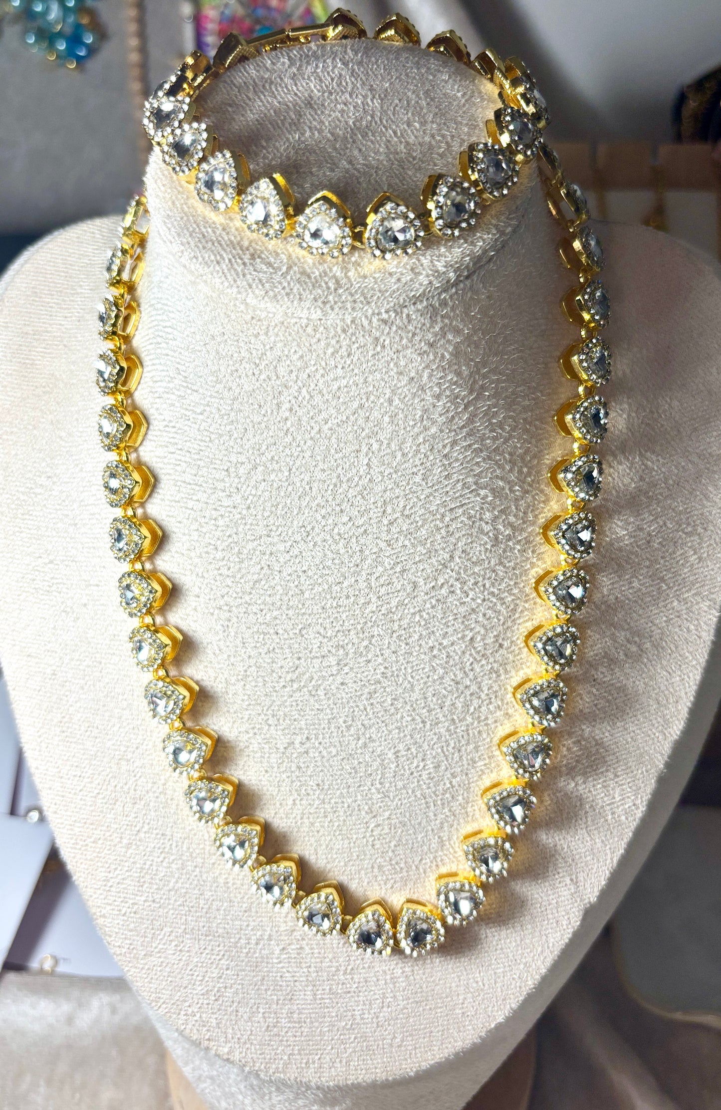 Parure Fantasia collier et bracelet avec cœur en zircons et strass 50 CM